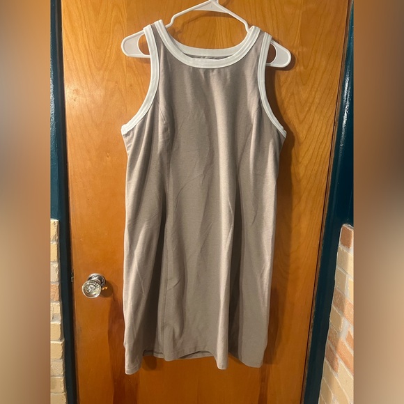 Spacedye Outlines Dress - Picture 6 of 6